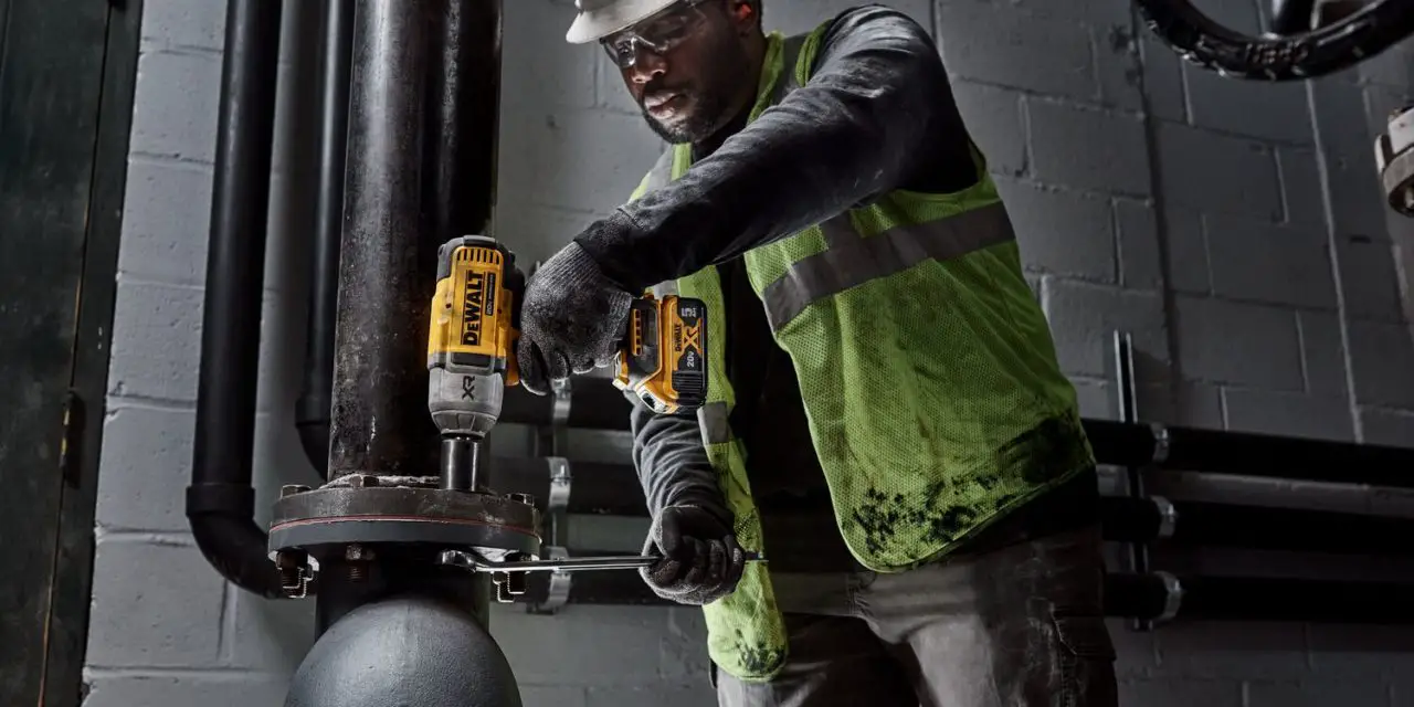 Can I Use a 20V Battery in a 12V DeWalt Drill powertoolsacademy