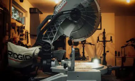 Which Saw Blade Makes The Smoothest Cut?